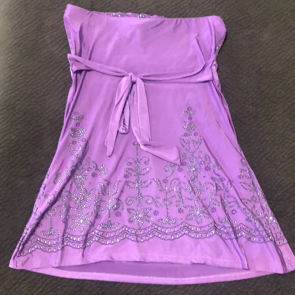 Body Central Strapless Top - Picture 2 of 3
